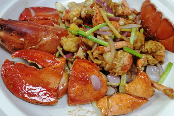  三葱炒大波龙